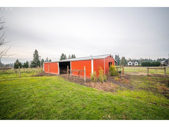1483 Sw HOFFMAN Rd, West Linn, OR 97068