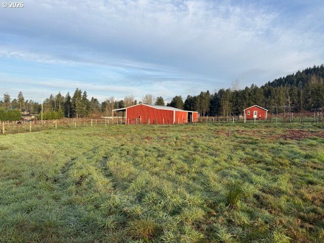 1483 Sw HOFFMAN Rd, West Linn, OR 97068