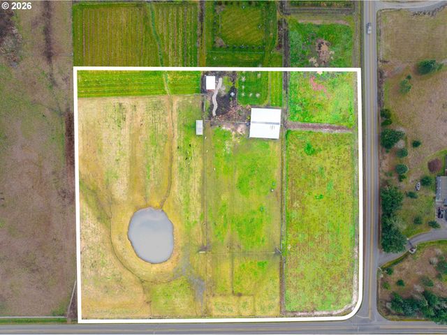 1483 Sw HOFFMAN Rd, West Linn, OR 97068