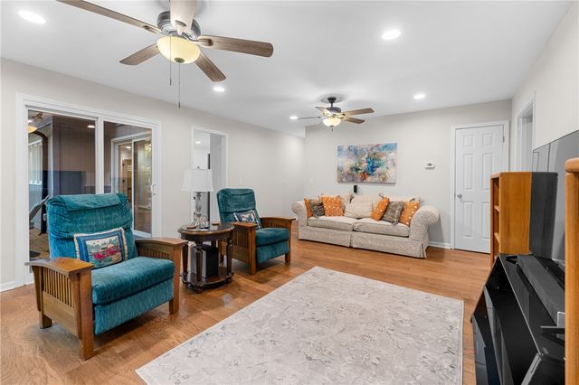 323 Tamassee Drive, Clemson, SC 29631