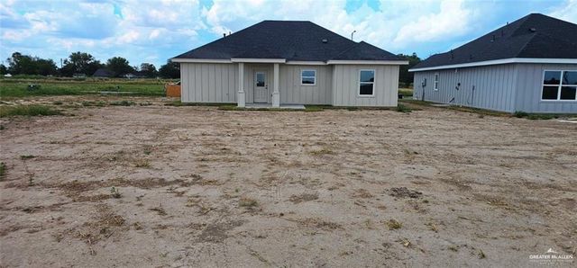 121 Lenon Street, Edcouch, TX 78538