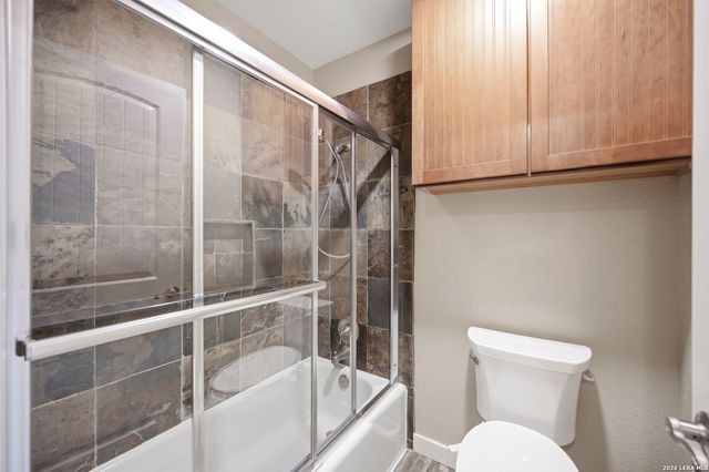 106 Barcelona Drive, Universal City, TX 78148