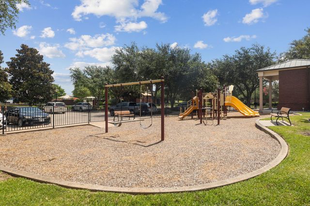 2319 Genesta Path, Sugar Land, TX 77479