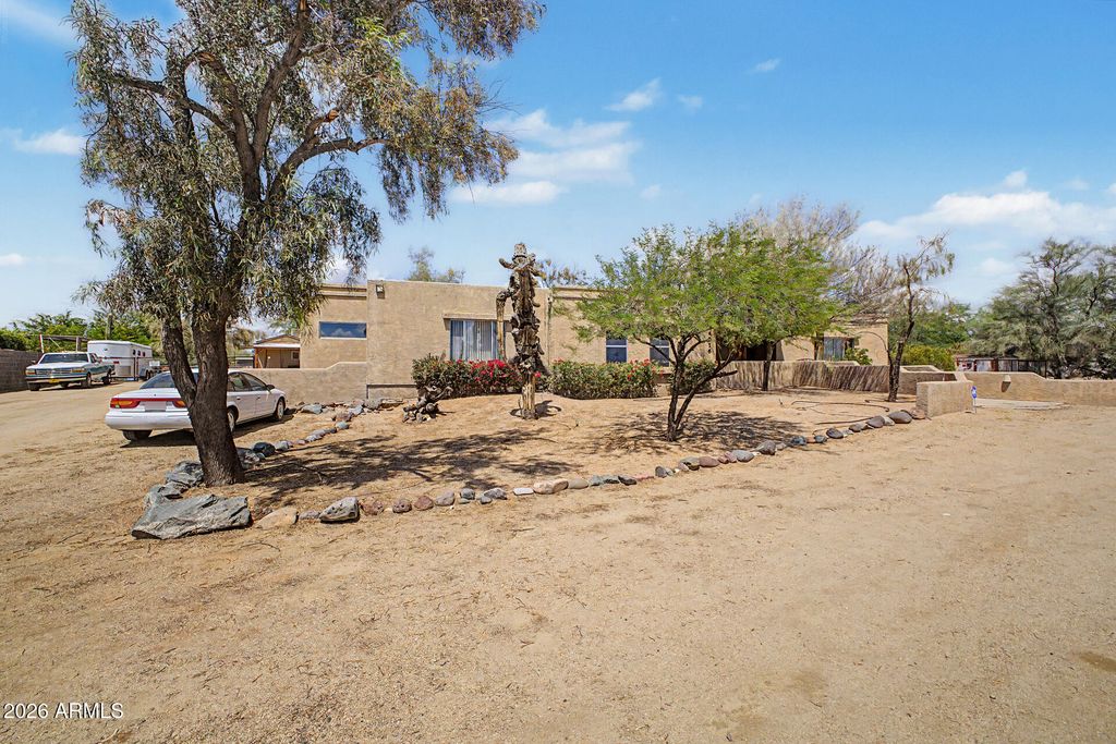 4516 E PINNACLE VISTA Drive, Cave Creek, AZ 85331 — photo 2