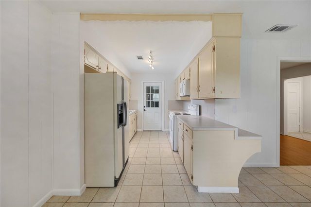 814 Alyse Street, Deer Park, TX 77536