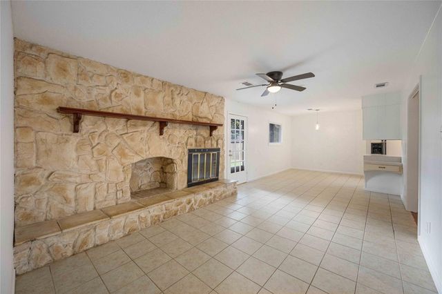 814 Alyse Street, Deer Park, TX 77536