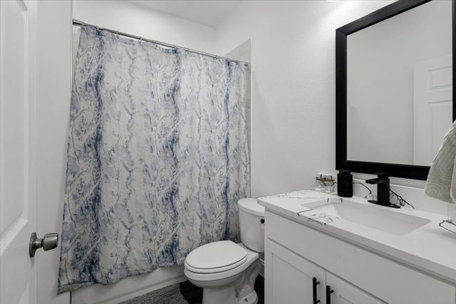 115 Labein Avenue, Greenville, TX 75402