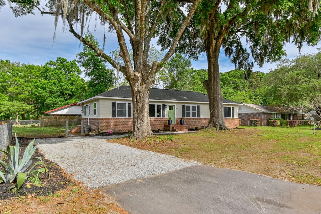 1013 Rentz Street, Beaufort, SC 29906