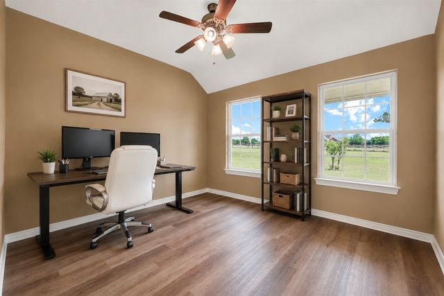 736 Audra Circle, Rhome, TX 76078