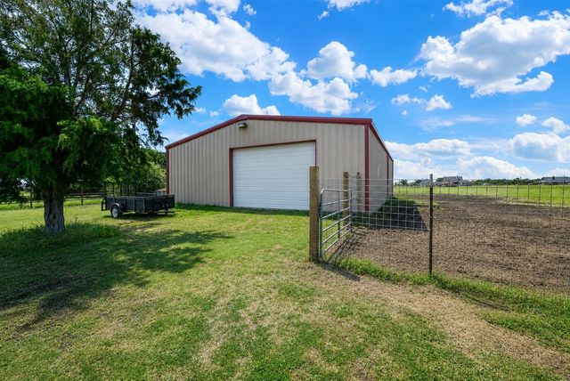 736 Audra Circle, Rhome, TX 76078