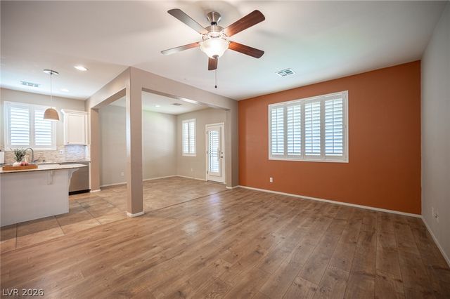 1069 Water Cove Street, Henderson, NV 89011