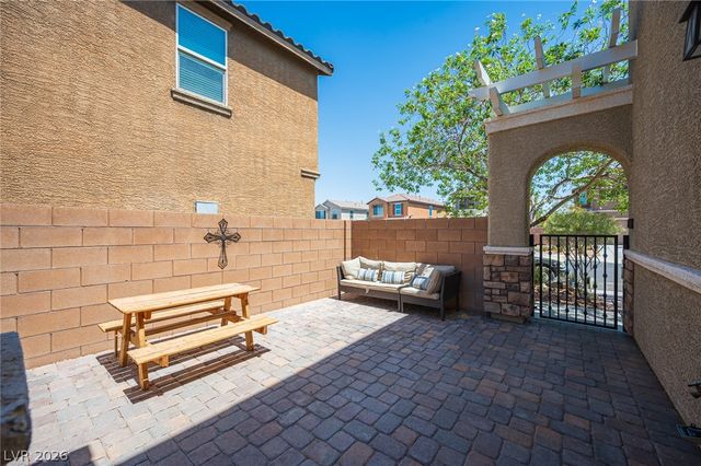 1069 Water Cove Street, Henderson, NV 89011