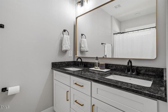 506 Dogwood Road, Holly Springs, NC 27540