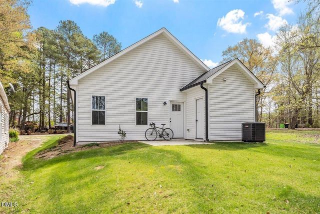 506 Dogwood Road, Holly Springs, NC 27540