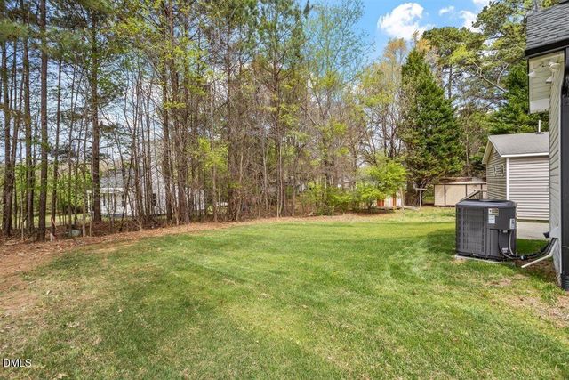 506 Dogwood Road, Holly Springs, NC 27540