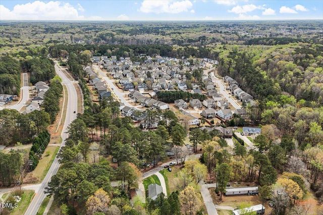 506 Dogwood Road, Holly Springs, NC 27540