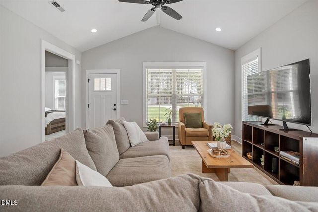 506 Dogwood Road, Holly Springs, NC 27540