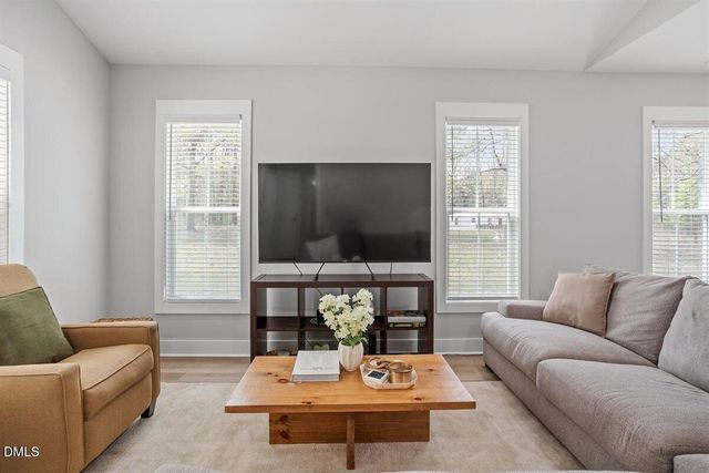 506 Dogwood Road, Holly Springs, NC 27540