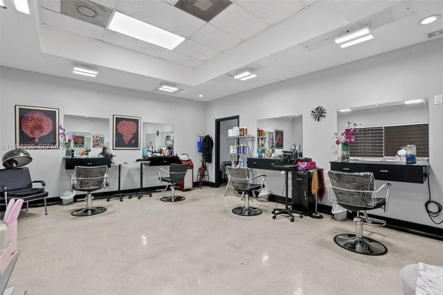 Full-Service Beauty Salon For Sale In Doral, Doral, FL 33172