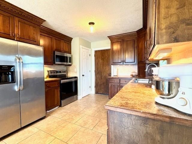 503 Jennifer Lane, Garden City, MO 64747