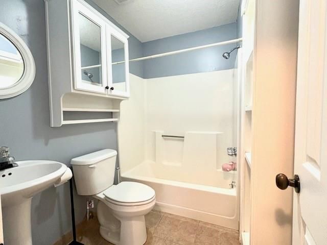 503 Jennifer Lane, Garden City, MO 64747