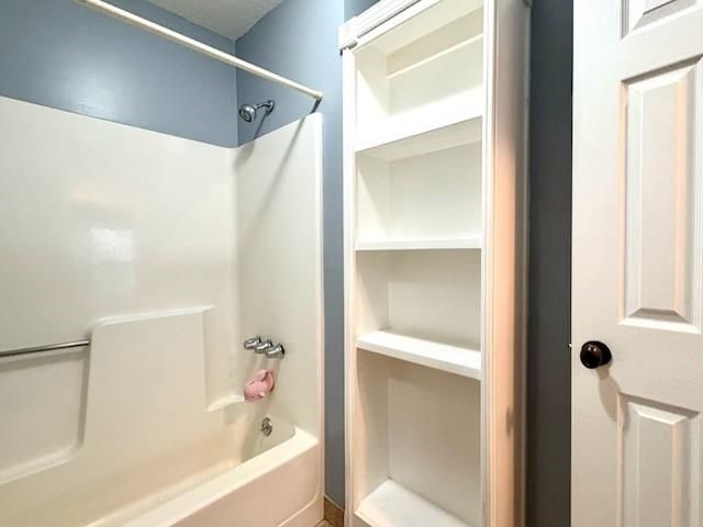 503 Jennifer Lane, Garden City, MO 64747