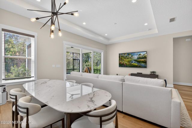 20 OAKMOSS Drive, St. Johns, FL 32259