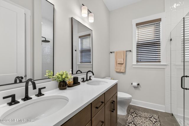 20 OAKMOSS Drive, St. Johns, FL 32259