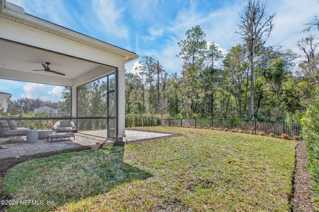 20 OAKMOSS Drive, St. Johns, FL 32259