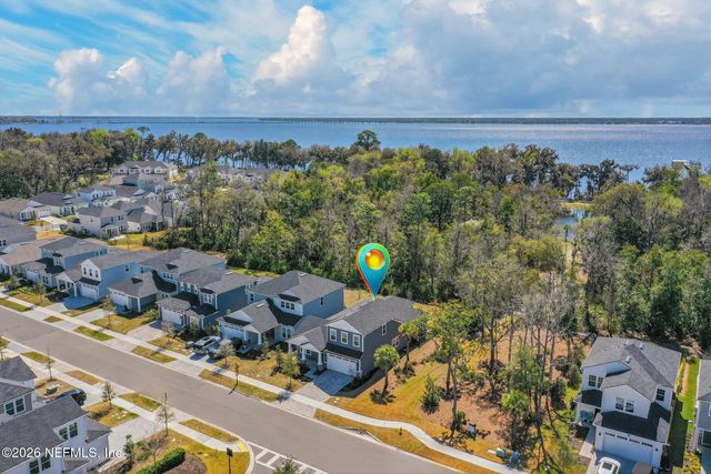 20 OAKMOSS Drive, St. Johns, FL 32259