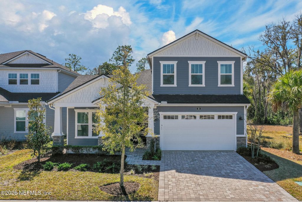 20 OAKMOSS Drive, St. Johns, FL 32259