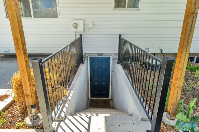 1797 E SKI VIEW DR DR, Sandy, UT 84092