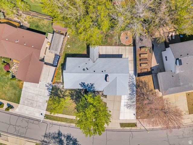 1797 E SKI VIEW DR DR, Sandy, UT 84092