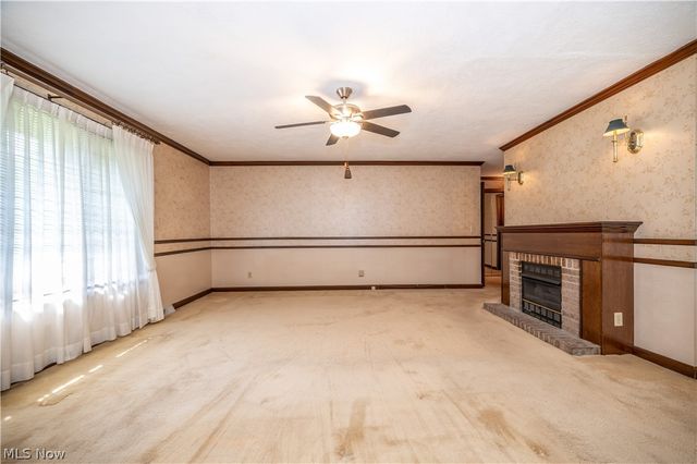 2882 Decamp Road, Youngstown, OH 44511