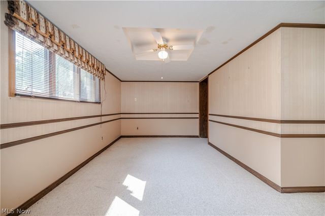 2882 Decamp Road, Youngstown, OH 44511
