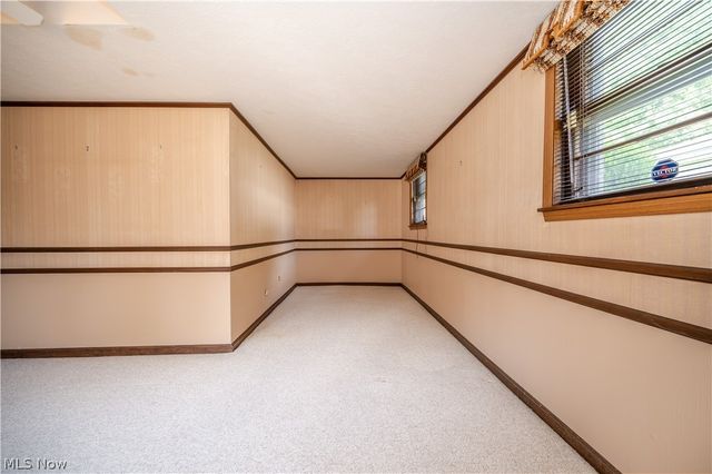 2882 Decamp Road, Youngstown, OH 44511
