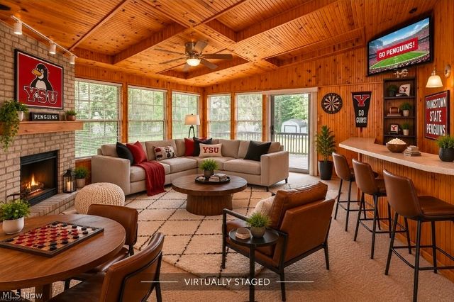 2882 Decamp Road, Youngstown, OH 44511