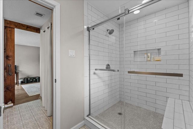 1118 Killarney Avenue, Friendswood, TX 77546