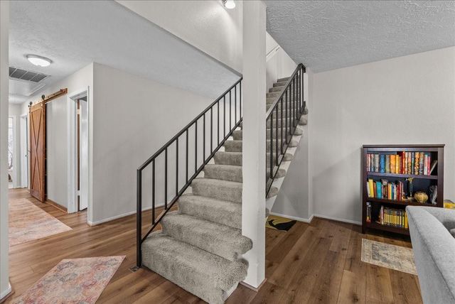 1118 Killarney Avenue, Friendswood, TX 77546