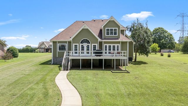 995 Dripping Springs Rd, Winchester, TN 37398