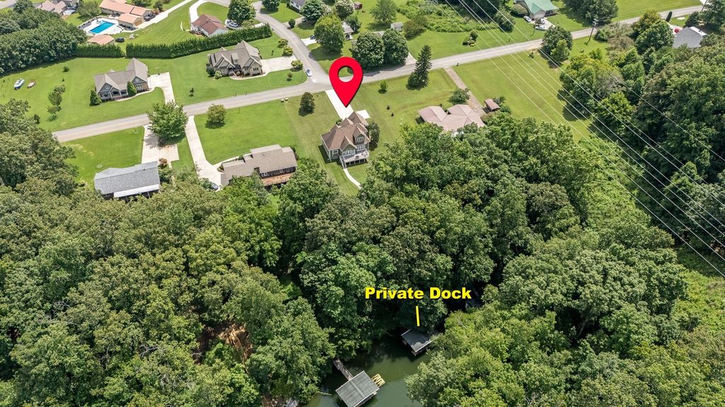 995 Dripping Springs Rd, Winchester, TN 37398