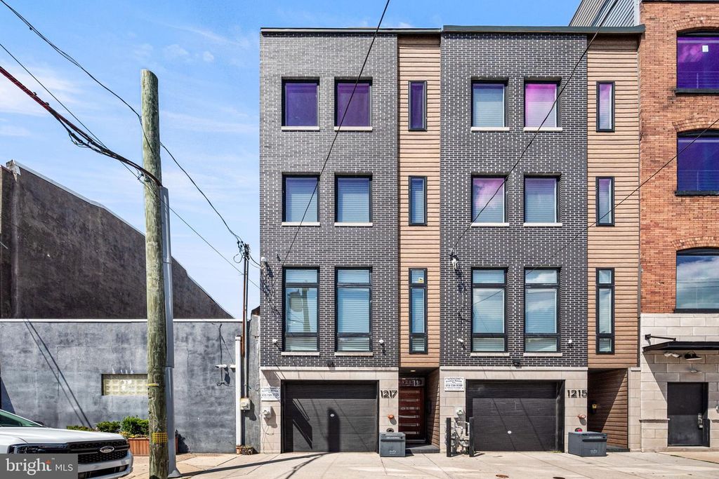 1217 BAINBRIDGE ST, Philadelphia, PA 19147