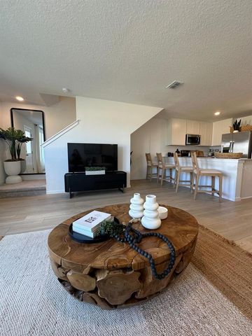 868 LYNX STREET, Davenport, FL 33837