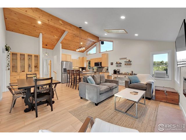 342 Brook Cir, Boulder, CO 80302