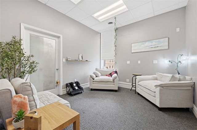 436-440 S Main St, West End, PA 15220