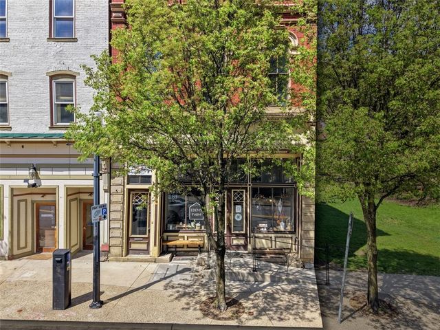 436-440 S Main St, West End, PA 15220