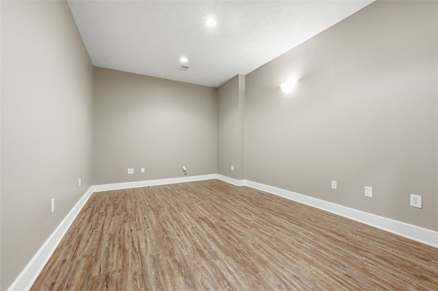 436-440 S Main St, West End, PA 15220