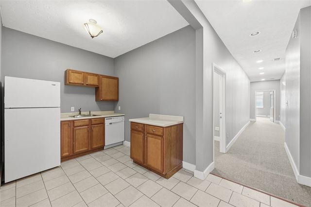 436-440 S Main St, West End, PA 15220