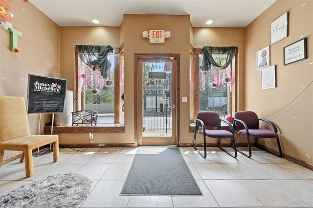 436-440 S Main St, West End, PA 15220
