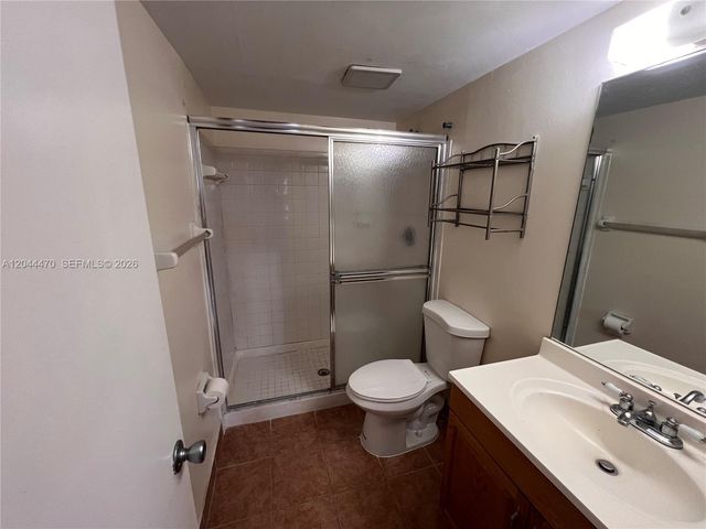 451 NW 100th Place 101, Pembroke Pines, FL 33024